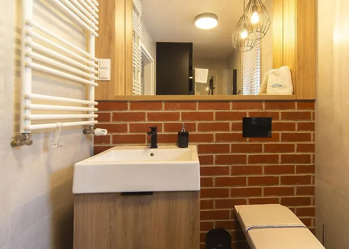 Invest Szklarska 800 C9 *